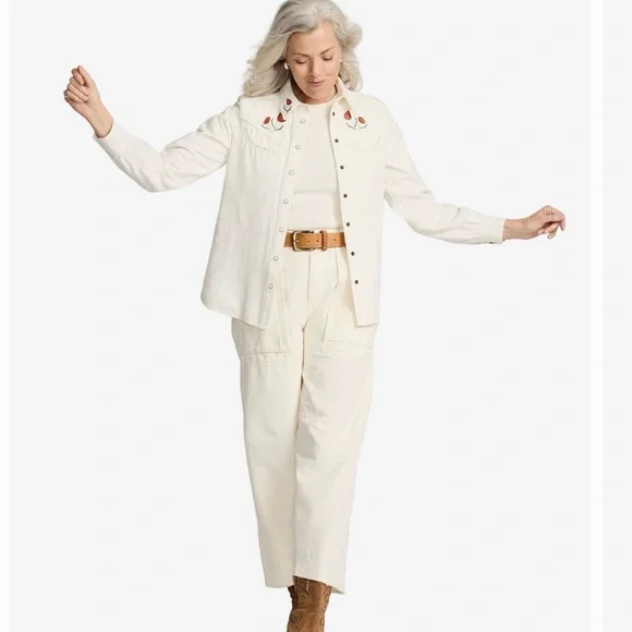 NWT Pendleton Western Embroidered Button Down Ecru - Picture 4 of 11